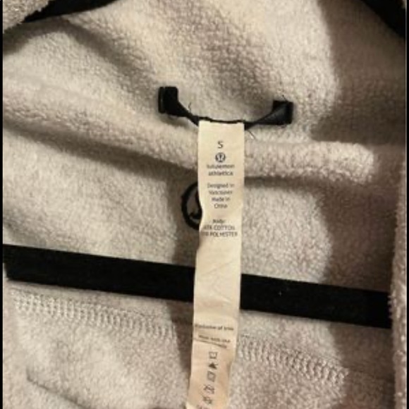 Lululemon wrap sweater - Picture 4 of 4